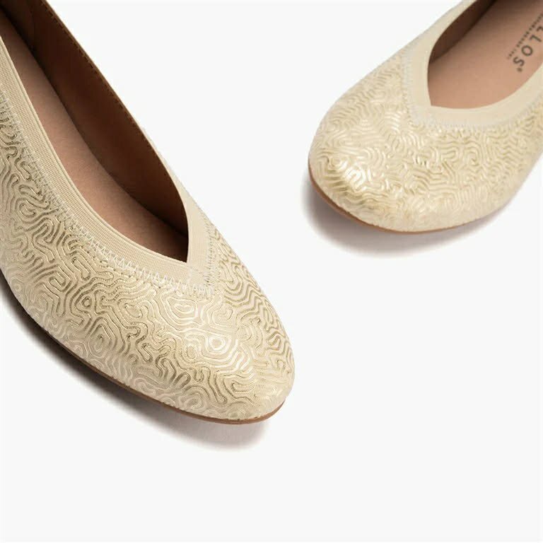 Pitillos schoen gold-photo-4