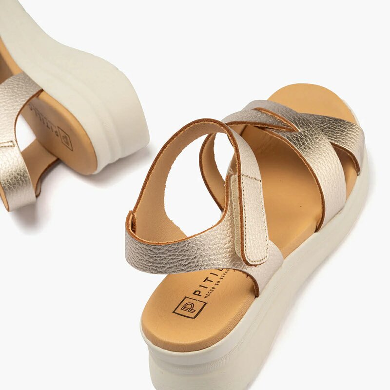 Pitillos schoen gold-photo-3