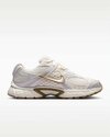 Nike schoen beige-thumb-2