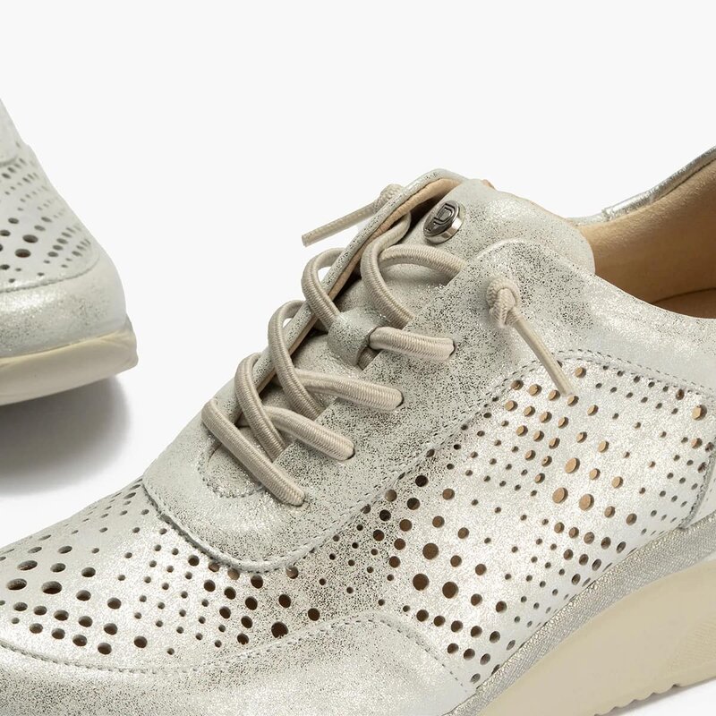 Pitillos schoen gold-photo-4