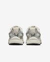Nike schoen taupe-thumb-5