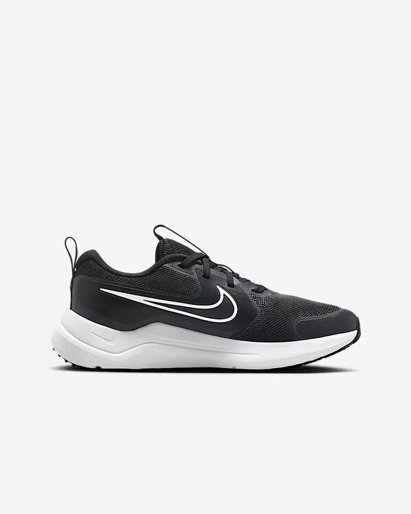 Nike schoen zwart tweede thumbnail