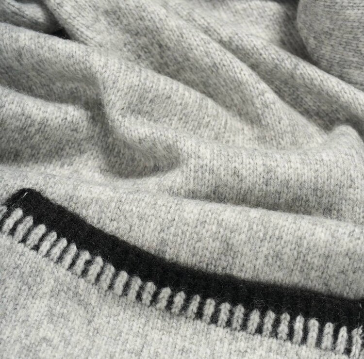 Bulaggi sjaals grijs tweede thumbnail